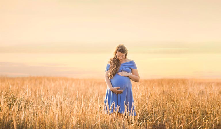 محل عکسبرداری - لباس برای عکس بارداری