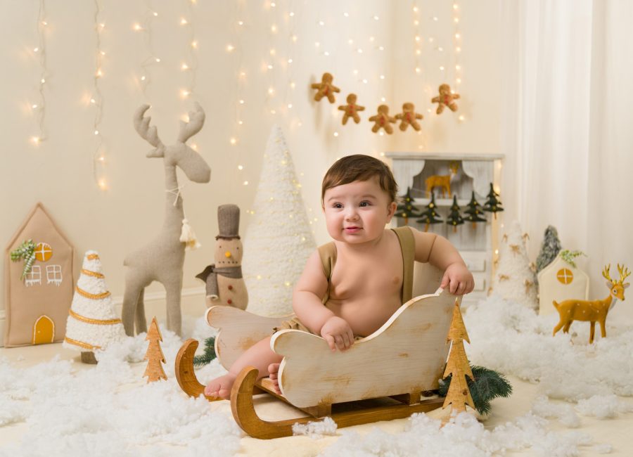عکاسی کودک با تم کریسمس