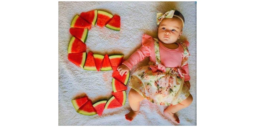 ایده ماهگرد نوزاد با میوه