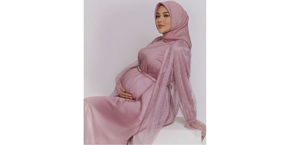 ایده عکس بارداری فانتزی با حجاب