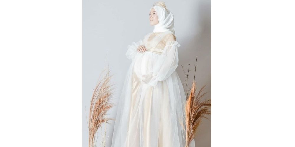 جدیدترین ایده عکس بارداری فانتزی با حجاب