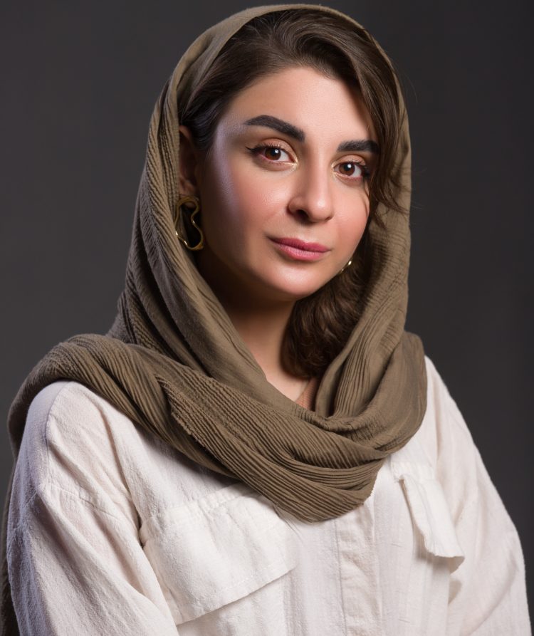 پریسا فروتن